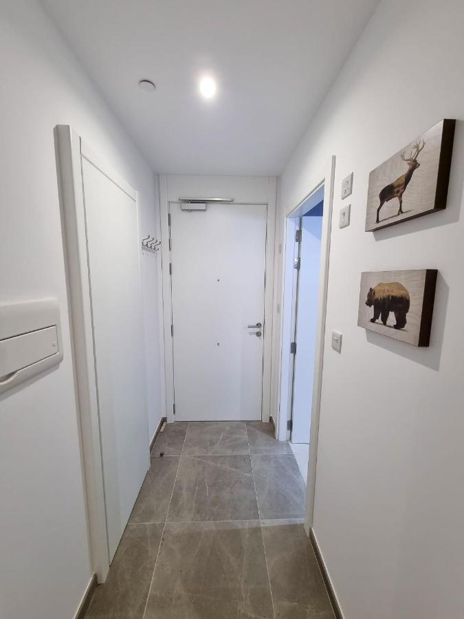 Brand New - Massive Studio - E1 - Self Catering Gibilterra Esterno foto